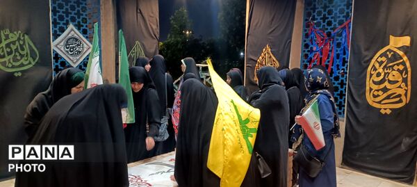 تداوم حضور مردم انقلابی در شب صد و بیستم از خروش مردمی