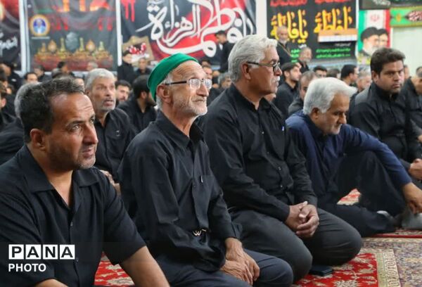 طنین نوای عاشورا در تکیه‌ها و هیئت‌های روستای فدافن