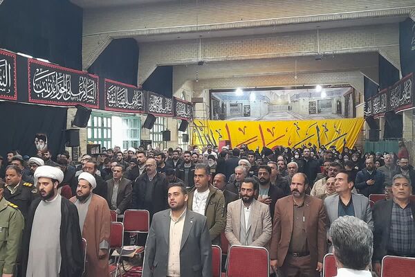 حماسه ۹ دی زنده است؛ ورامینی‌ها بار دیگر با ولایت، پیمان بستند