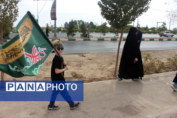 پیاده‌روی خانوادگی جاماندگان اربعین حسینی(ع) در قم