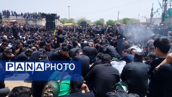 برگزاری نماز ظهر عاشورا در خلیل آباد 