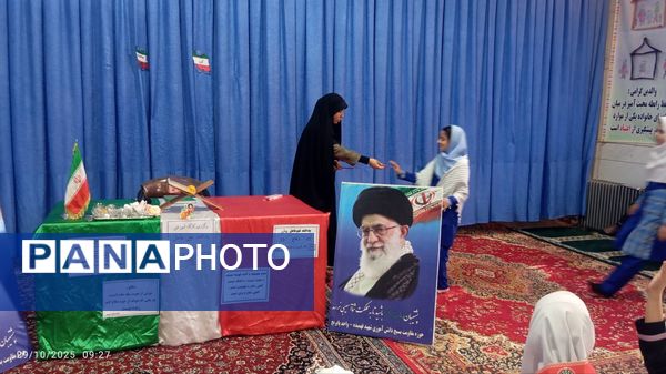 آیین نواختن زنگ پدافند غیرعامل در زاوه