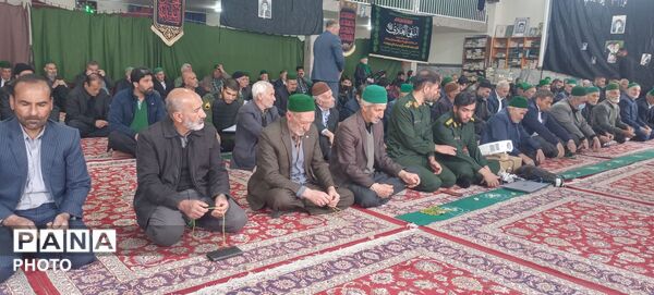 اقامه نماز جمعه عبادی سیاسی در  هفته آخر در اسفند ماه 
