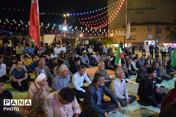مهمانی بزرگ خیابانی عید سعید غدیر خم در فارسانِ 