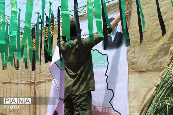 مهمانک در تدارک میزبانی از زائران تشییع رهبر شهید