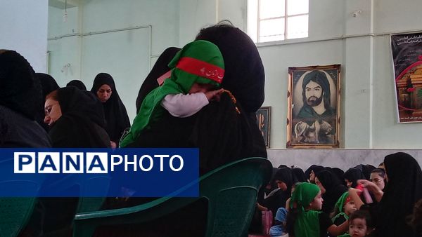 مراسم شیرخوارگان حسینی در حسینیه ولیعصر زرقان 