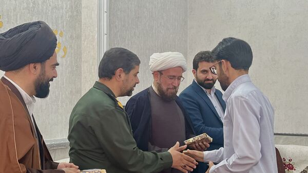 تجلیل از مربیان طرح امین و نخبه‌های علمی‌ و فرهنگی در اشکذر