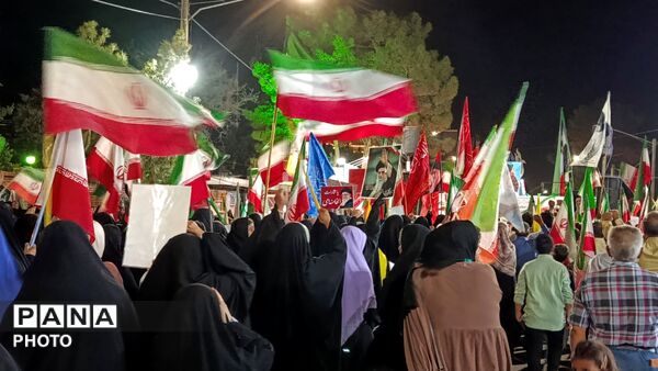 نود و پنج شب حماسه حضور