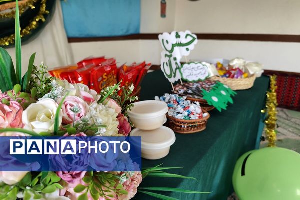 برگزاری جشن قرآن در دبستان هیات امنایی قلنبر ناحیه 2 شهرری 