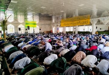 نماز جمعه شهرستان کاشمر در جمعه خشم