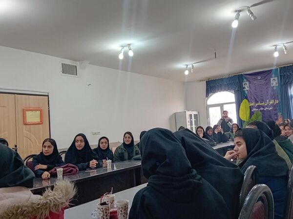 گردهمایی همیاران مشاور مدارس در سملقان