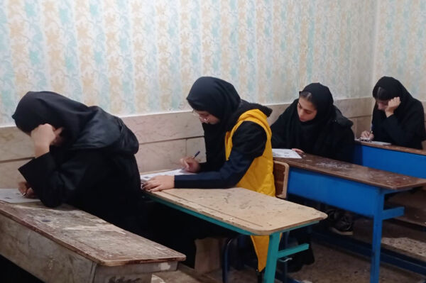 ادامه امتحانات در بهمن ماه