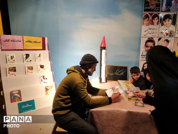 موکب‌ها در تجمعات شبانه میدان‌دار بودند