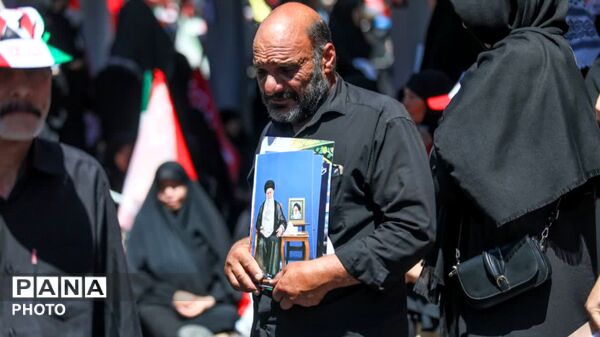 دلتنگی خادم خورشید در آغوش حرم پایان یافت