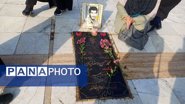 دیدار با خانواده شهدا به رسم عاشقی