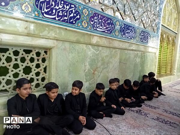 همخوانی سرود «باید برخاست» در قم
