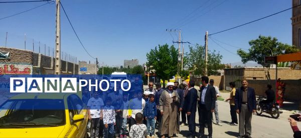 استقبال مردم شهر تیتکانلو از پرچم امام رضا(ع)