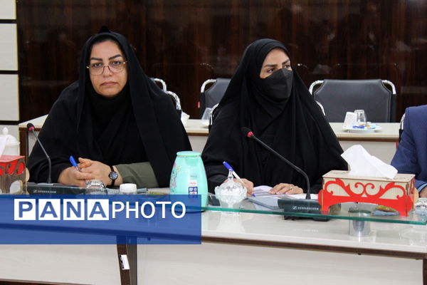 جلسه ستاد بزرگداشت مقام معلم استان بوشهر