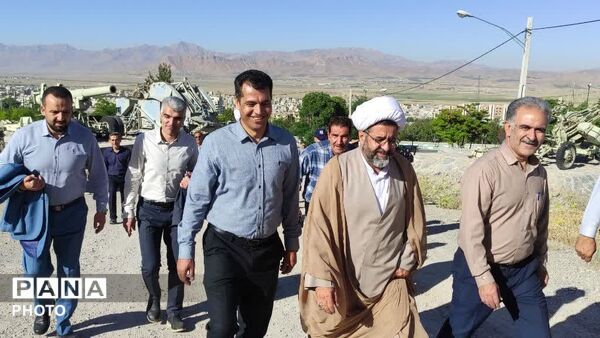 برگزاری همایش پیاده‌روی در شهرکرد 