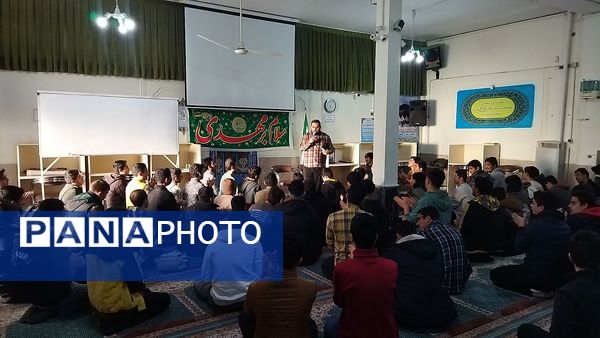 مراسم میلاد حضرت مهدی (عج) در دبیرستان شاهد ابوذر غفاری نیشابور 