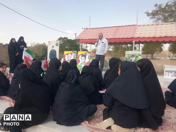 مراسم گرامیداشت هفته دفاع مقدس در روستای بزنجرد خلیل آباد 