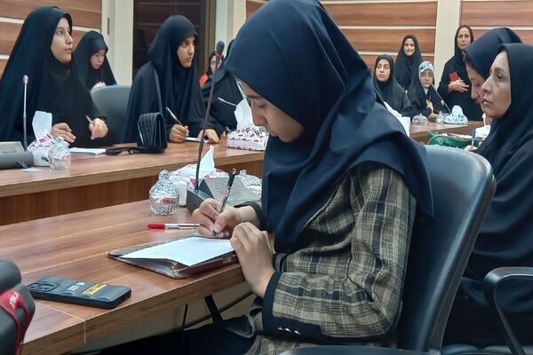 دوره آموزشی مجری‌شو، با موضوع لحن و حس