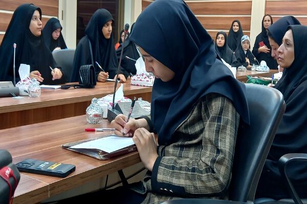 دوره آموزشی مجری‌شو، با موضوع لحن و حس