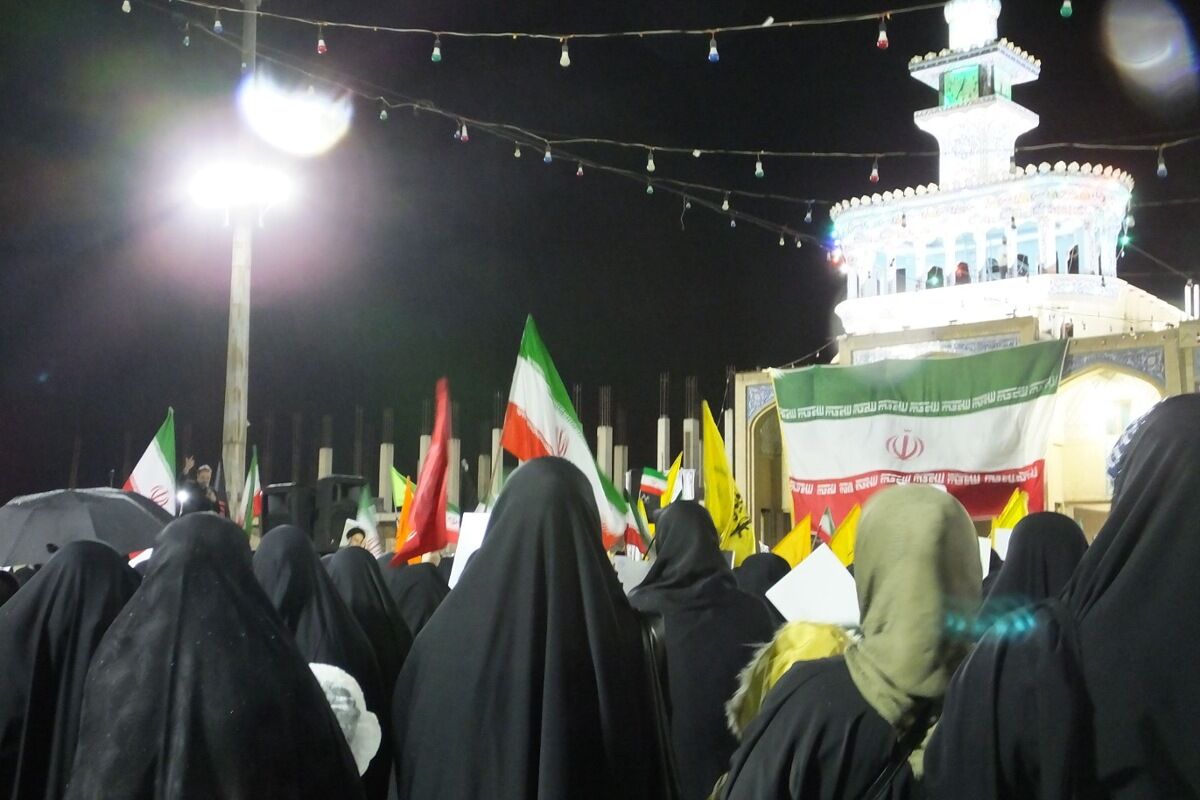 قیامِ بصیرت در سوگِ مقتدا؛ تجمع تاریخی و حداکثری مردم پیشوا در پی شهادت رهبر انقلاب