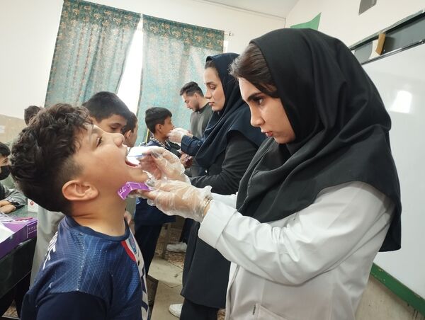 اجرای طرح وارنیش تراپی در مدارس شهرستان قدس
