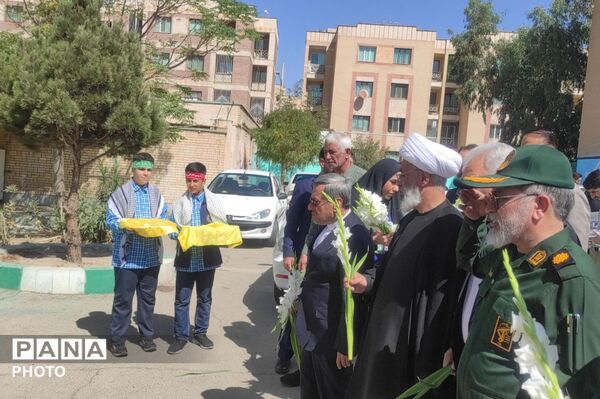 مراسم بازگشایی مدارس در شهر پرند