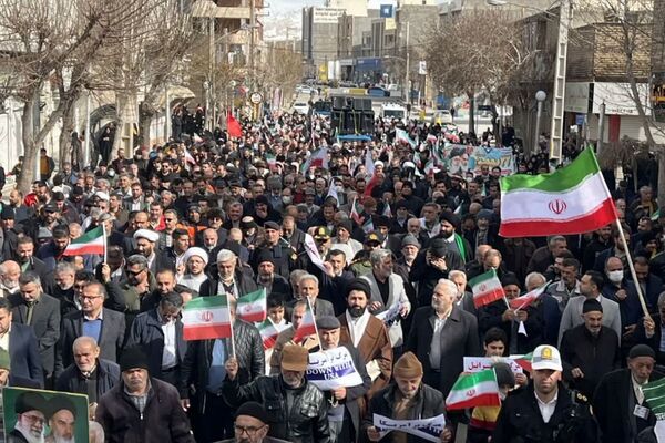 فیروزکوه یکپارچه فریاد «استقلال، آزادی» سر داد