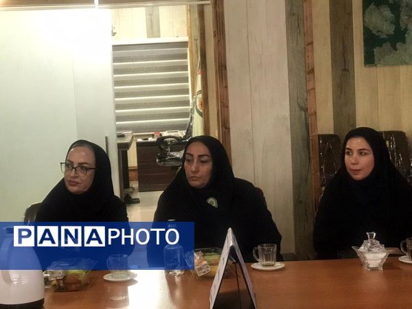 آیین تجلیل از خبرنگاران محمودآباد به مناسبت روز خبرنگار