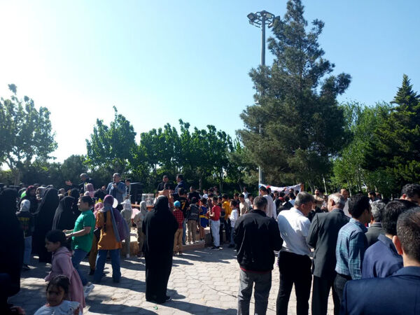 همایش پیاده‌روی خانوادگی در شهر جعفریه قم 