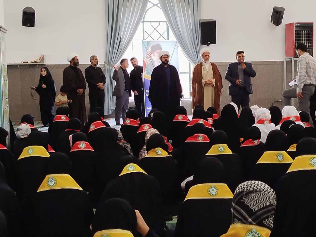 سالروز نخستین نماز جمعه پس از انقلاب، پرشورتر از همیشه در ساوه برگزار شد