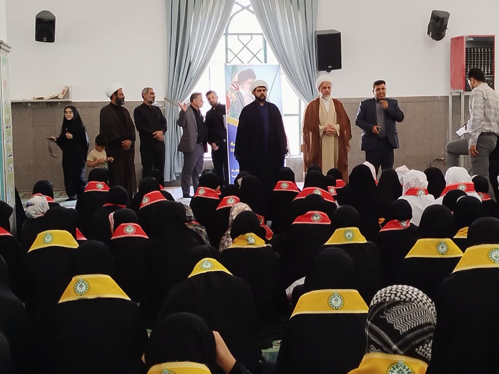 سالروز نخستین نماز جمعه پس از انقلاب، پرشورتر از همیشه در ساوه برگزار شد