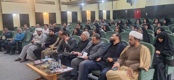 اجلاس مدیران آموزش‌وپرورش منطقه ۱۰ با محوریت تقبیح جنایات صهیونیست‌ها و تقویت پایگاه‌های تابستانی مدارس
