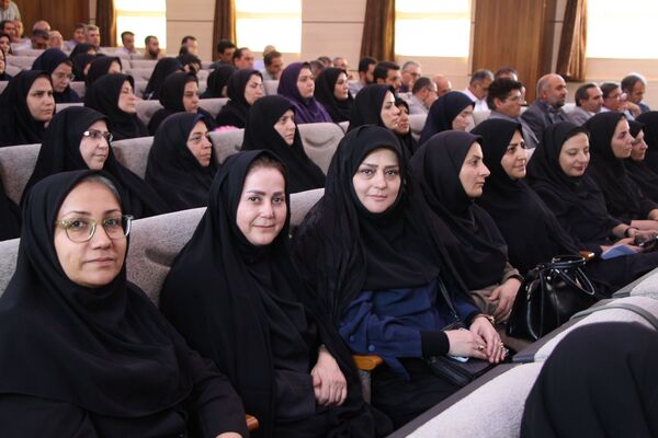 گردهمایی مدیران مدارس ناحیه 2 تبریز