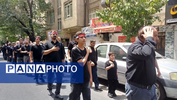 عاشورا روایت بیداری