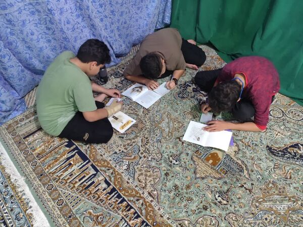 مراسم معنوی اعتکاف دانش‌آموزی در حسن‌آباد جرقویه علیا 