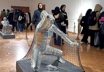 همگامی دانش‌آموزان فرزانگان استعداد درخشان ملارد با تاریخ در اردوی کاخ سعدآباد