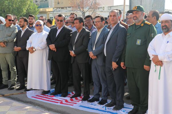 یوم الله ۱۳ آبان در شهرستان بستک