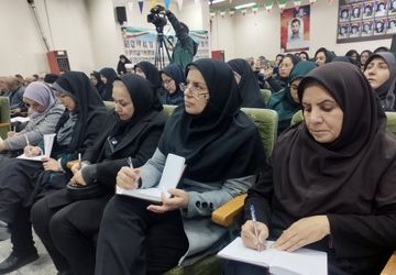 برگزاری گردهمایی مدرسین آموزش خانواده نواحی شش گانه اصفهان و مشاوران مدارس آموزش و پرورش ناحیه ۳