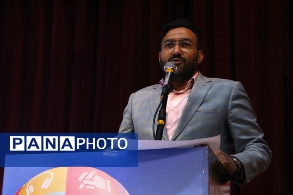 چهل و سومین دوره جشنواره فرهنگی هنری دانش‌آموزان یزد