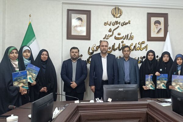 نشست بر خط قرارگاه‌های میدان 14صفر 3 با استاندار خراسان رضوی در فرمانداری نیشابور