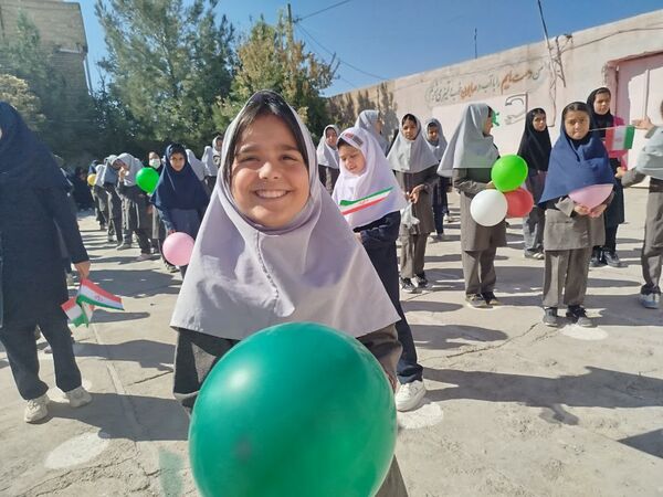 جشنواره روز جهانی کودک در دبستان شهید نجفی فدافن