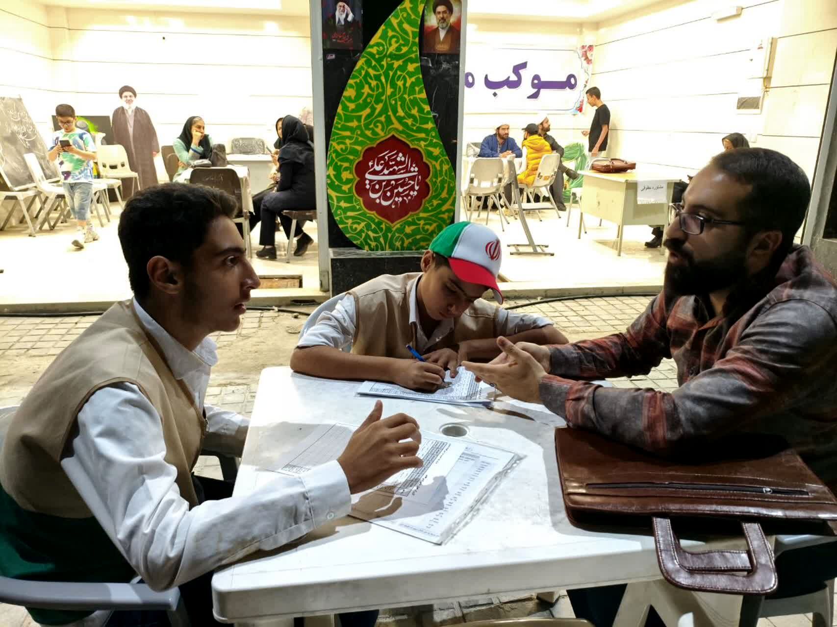 برگزاری موکب اداره آموزش و پرورش ناحیه چهار استان اصفهان