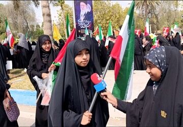 خروش حماسی کودکان بندرعباس در راهپیمایی روز قدس