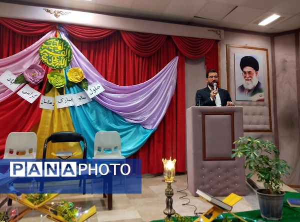 آیین تجلیل از برترین های قرآنی منطقه رضویه 