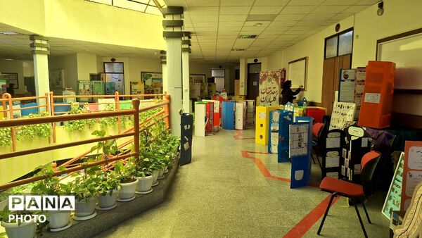 درخشش خلاقیت دانش‌آموزان خراسانی در نمایشگاه استانی طرح جابربن‌حیان 