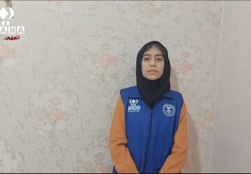  نواخته شدن گلبانگ انقلاب در دبیرستان شاهد دخترانه